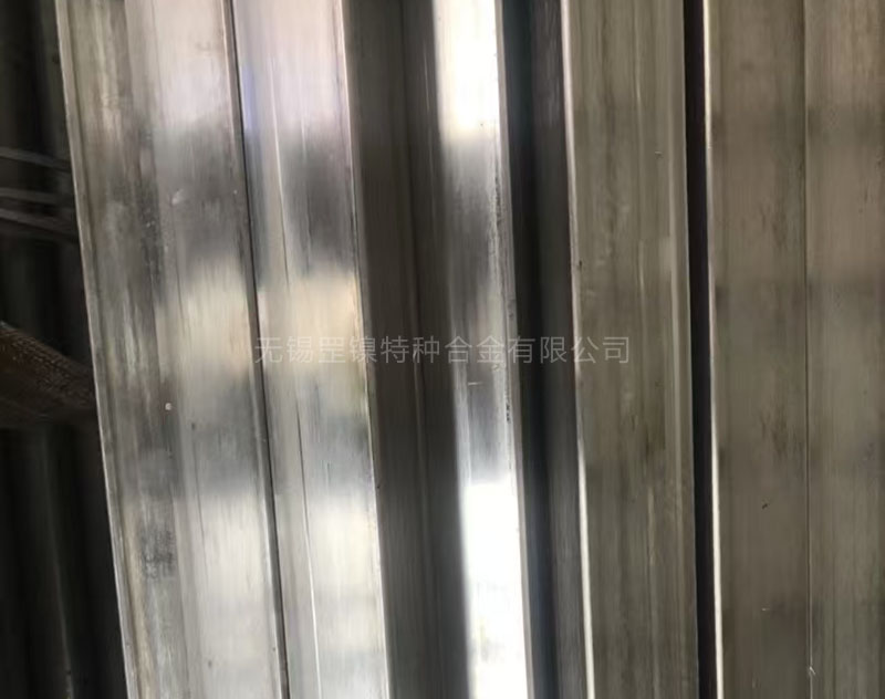N08825